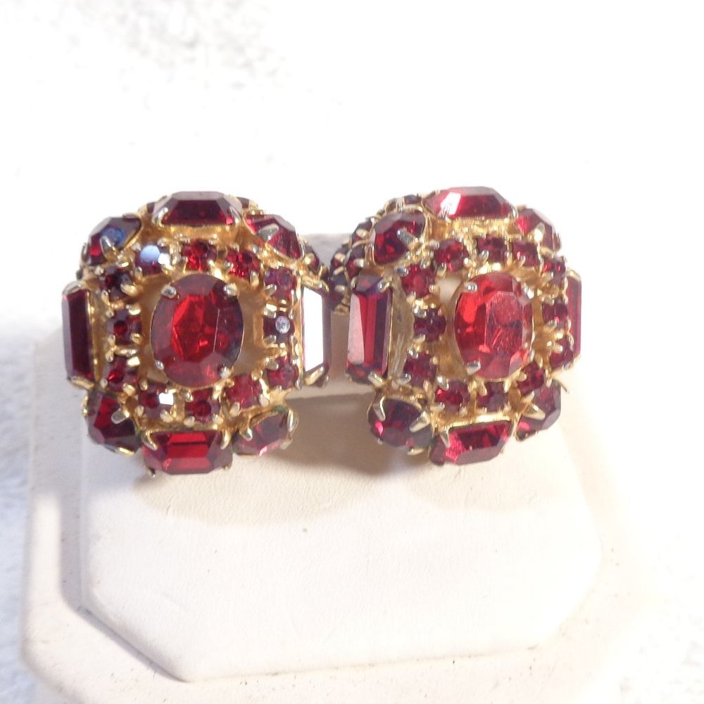 Gorgeous Ruby Red Dome Shaped Rhinestone Earrings